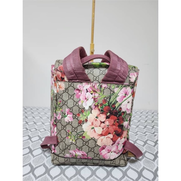 Authentic GUCCI GG Supreme Monogram Blooms Small Single Buckle Backpack Beige/Mu - Picture 8 of 14